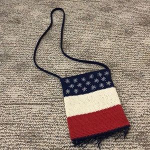 Crochet USA crossbody bag